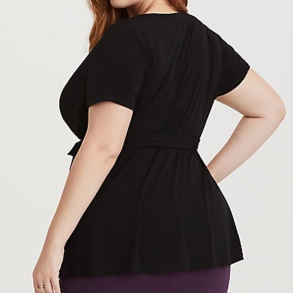 NEW NWT TORRID 3 Plus Size Jersey Knit Faux Wrap Top Black Short Sleeve NO BELT - Picture 3 of 15